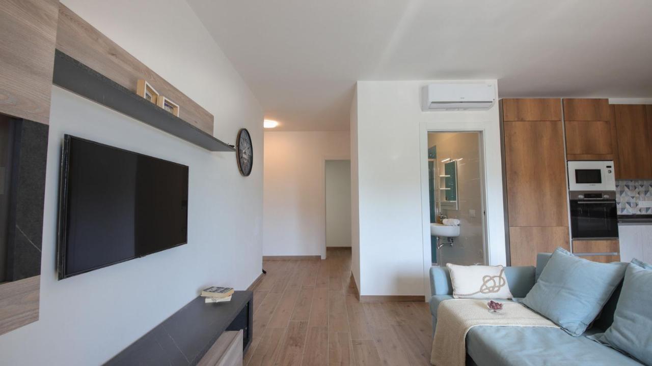 Dimora Paradiso, Monopoli, Puglia, Sea-view, Stylish, Family Friendly *