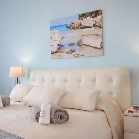 Dimora Paradiso, Monopoli, Puglia, Sea-View, Stylish, Family Friendly Home Exterior photo